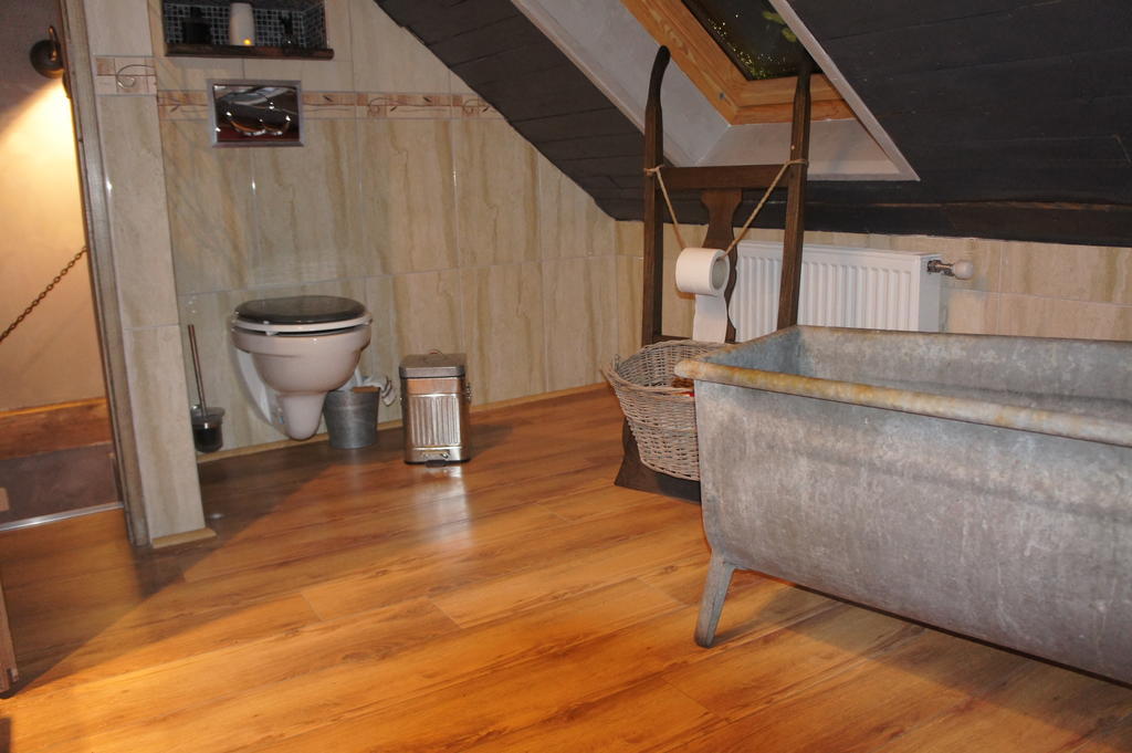 Bed and Breakfast Aux Logis De La Solre Ferrière-la-Petite Zimmer foto